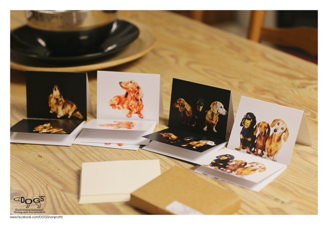 A box of blank greeting card set (12 cards featuring 4 different images) $30 | December 2015. Photo by: Johnny Ortez-Tibbels ©
